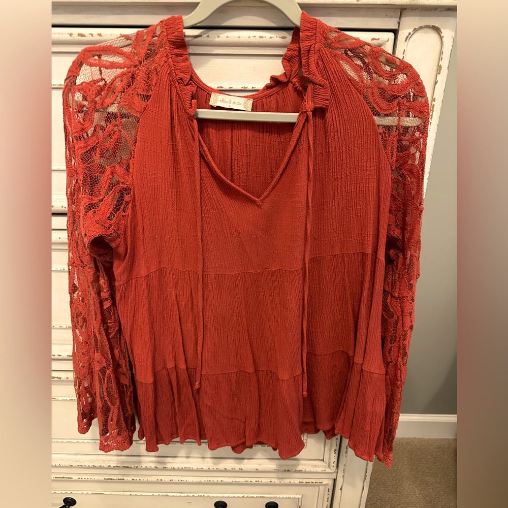 Altar’d State blouse